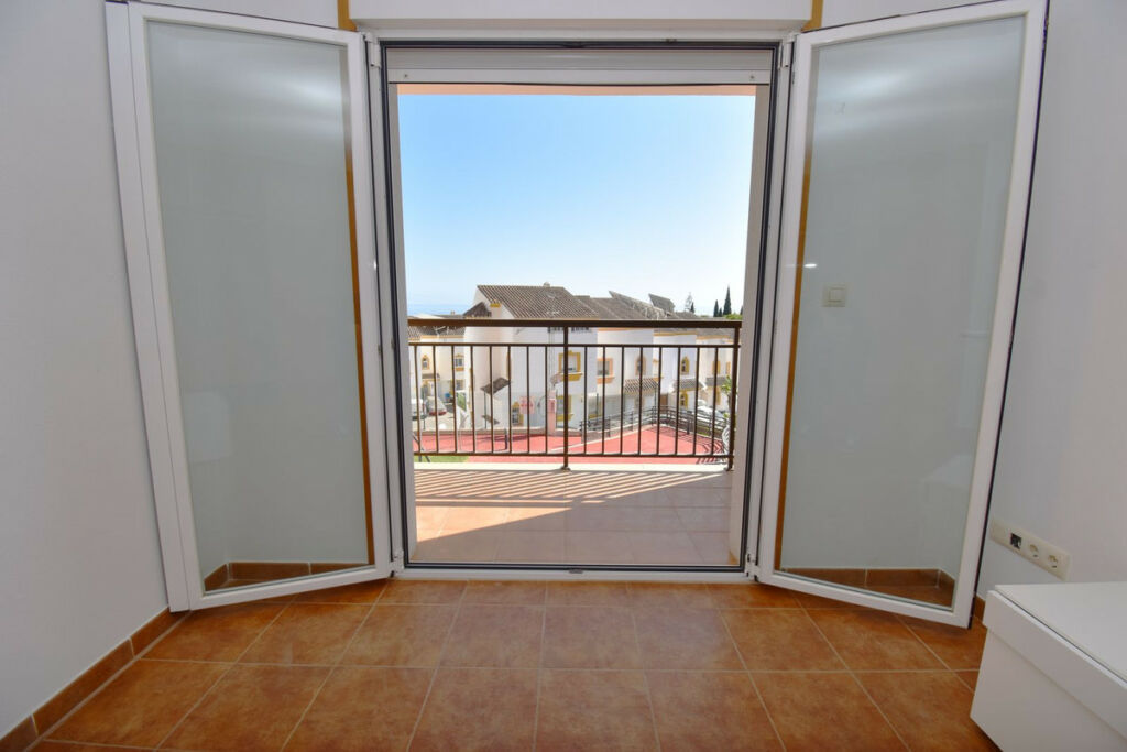 Townhouse Fuengirola Málaga - image 14