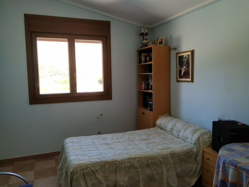 Detached Villa Petrer Alicante - image 19