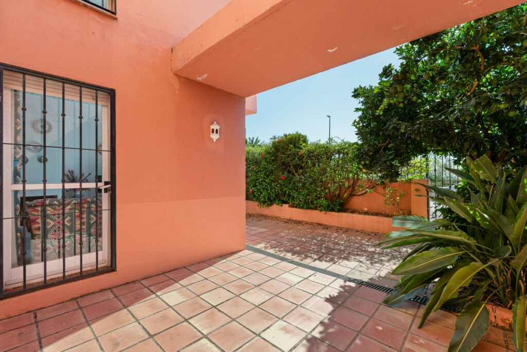 Ground Floor Apartment Marbella Málaga - image 14