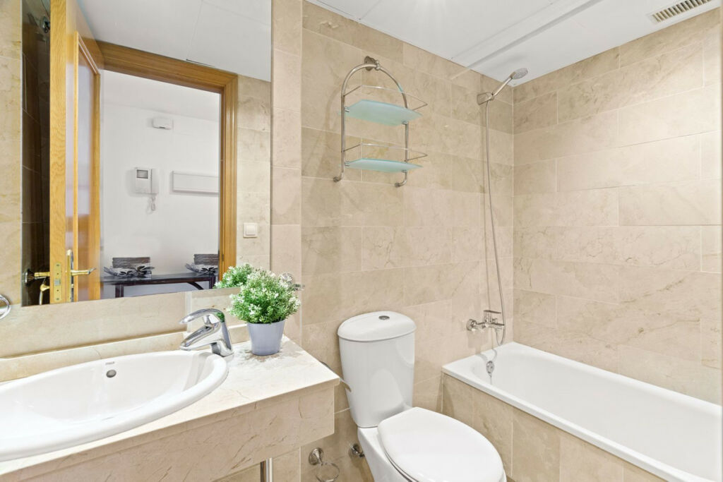 Top Floor Apartment El Rosario Málaga - image 14