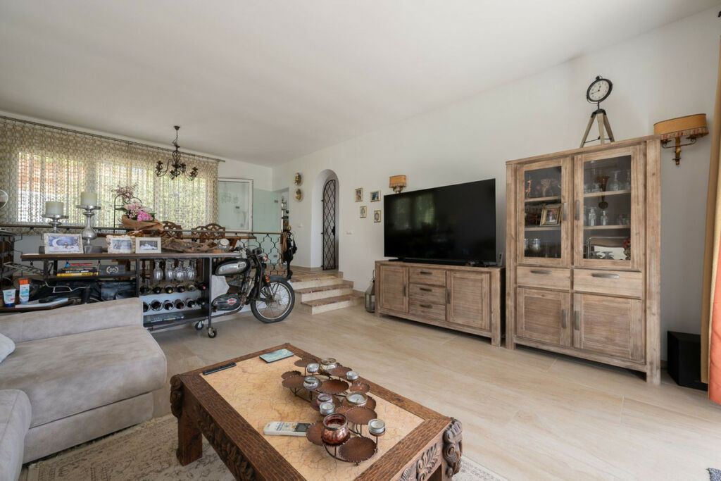 Detached Villa Marbesa Málaga - image 14