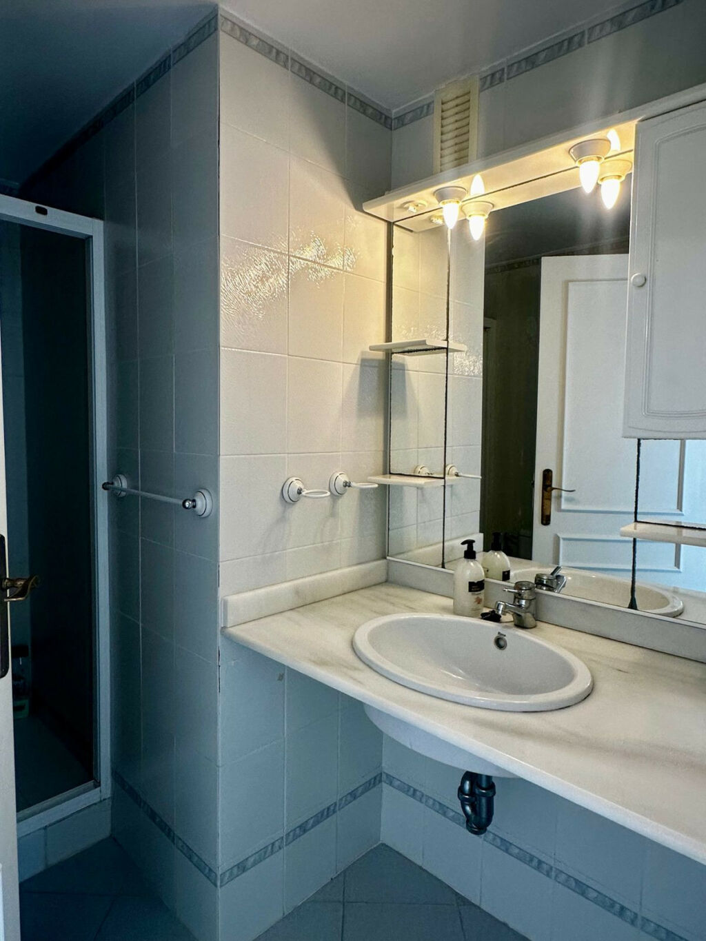 Penthouse Calahonda Málaga - image 14