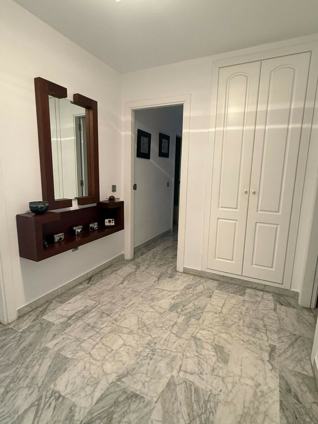 Middle Floor Apartment Nueva Andalucía Málaga - image 14