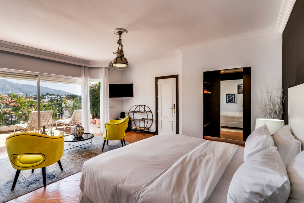 Penthouse Nueva Andalucía Málaga - image 14