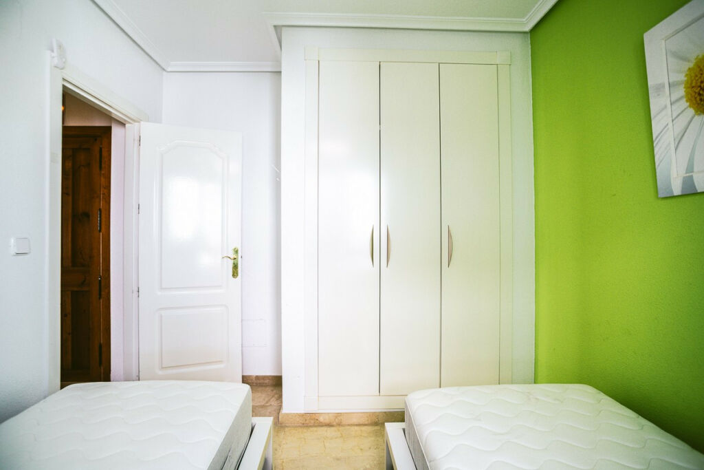 Middle Floor Apartment Villamartin Alicante - image 14