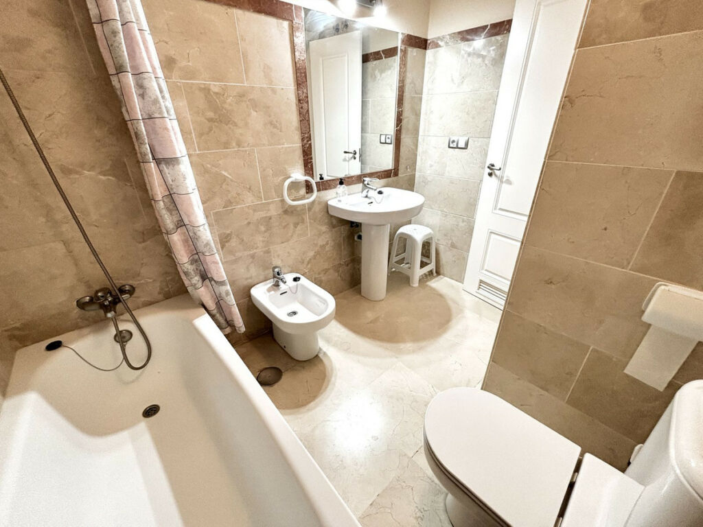 Ground Floor Apartment Estepona Málaga - image 14