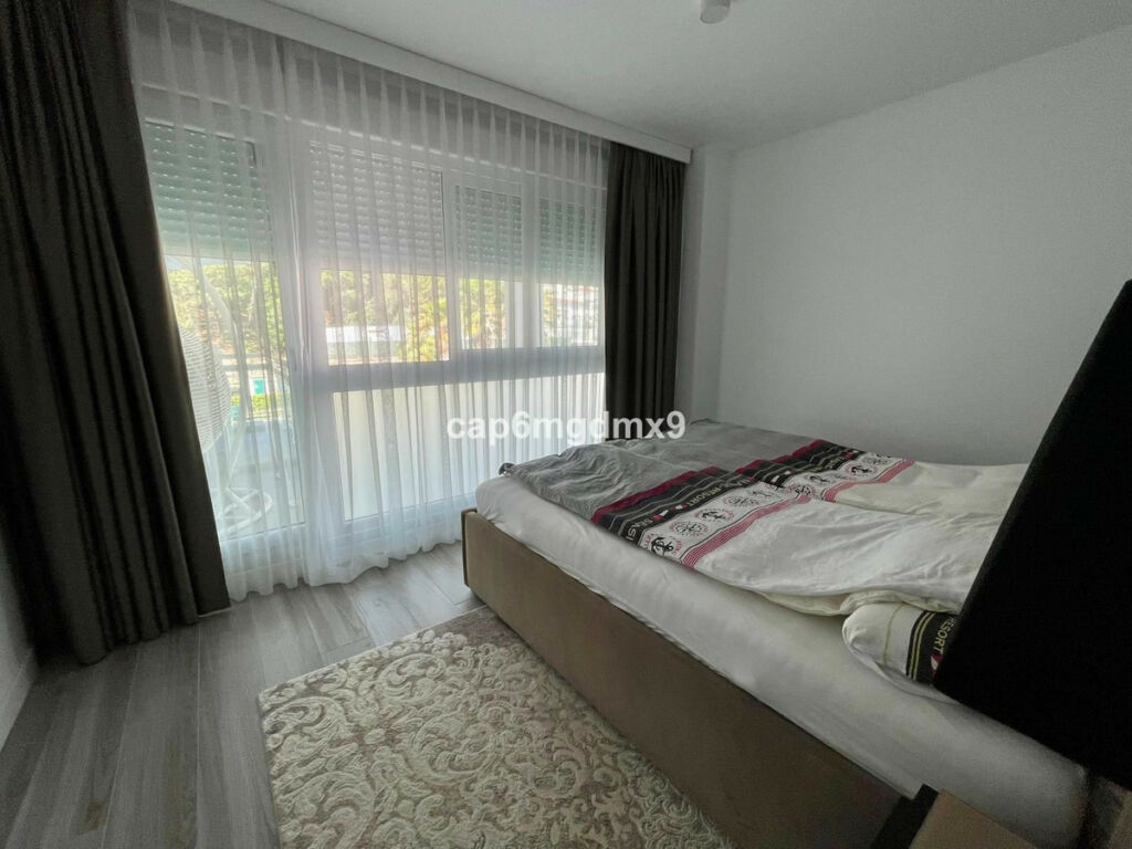 Middle Floor Apartment Benahavís Málaga - image 14