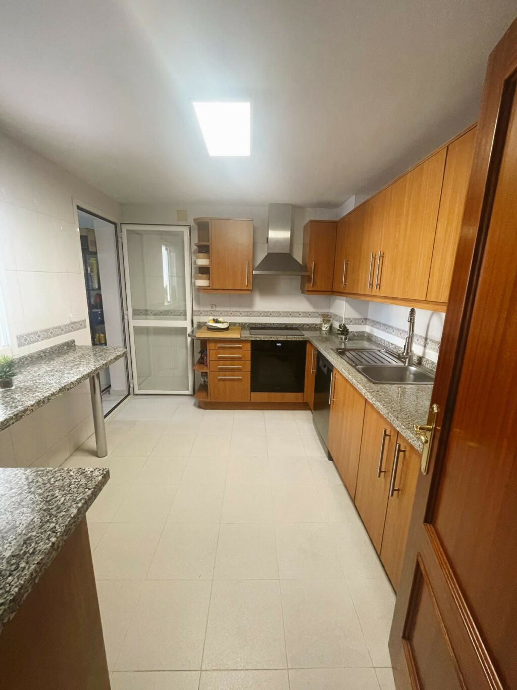 Townhouse Atalaya Málaga - image 14