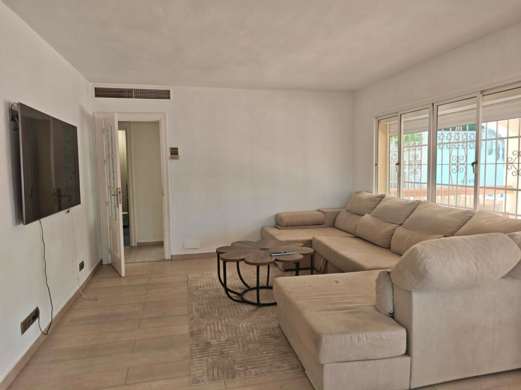 Detached Villa Nueva Andalucía Málaga - image 14