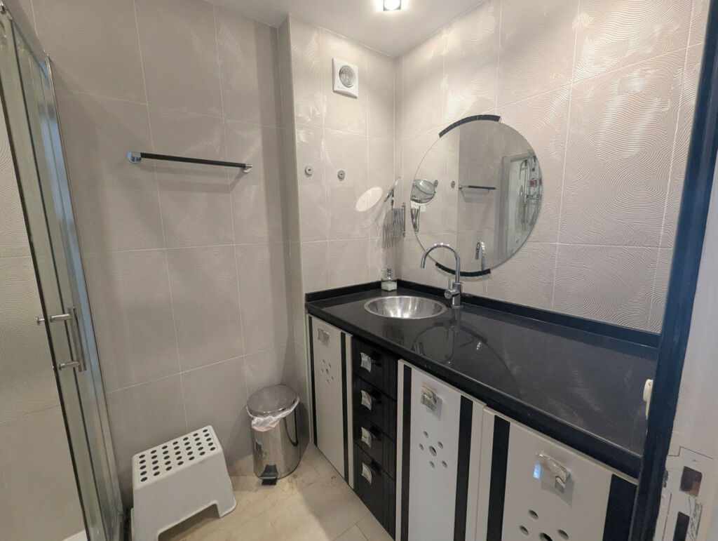 Penthouse Calahonda Málaga - image 14