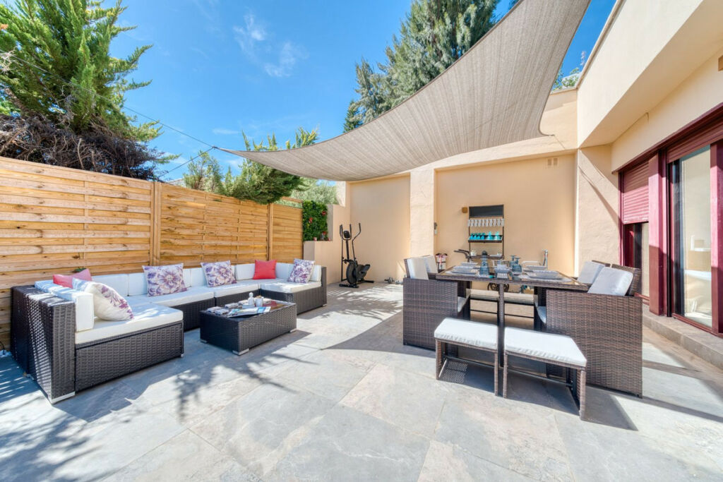Detached Villa Benahavís Málaga - image 15