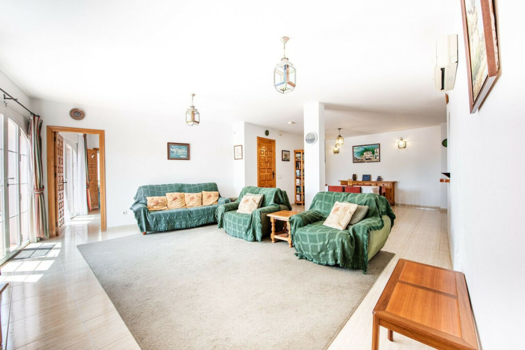 Detached Villa Nerja Málaga - image 14
