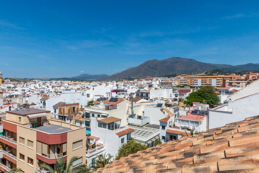 Penthouse Estepona Málaga - image 14
