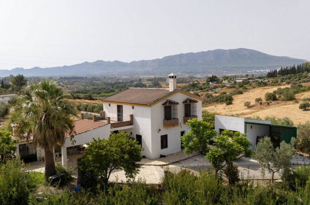 Detached Villa Cártama Málaga