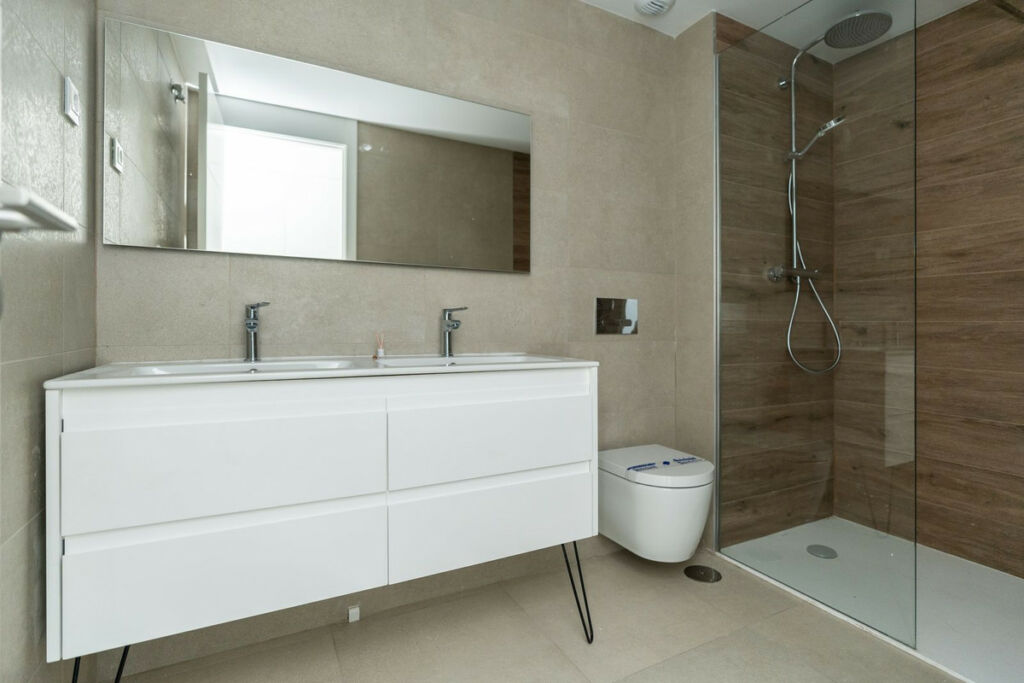 Middle Floor Apartment Torremolinos Málaga - image 14