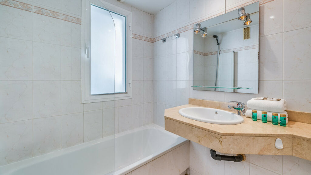 Penthouse Duplex Puerto Banús Málaga - image 14