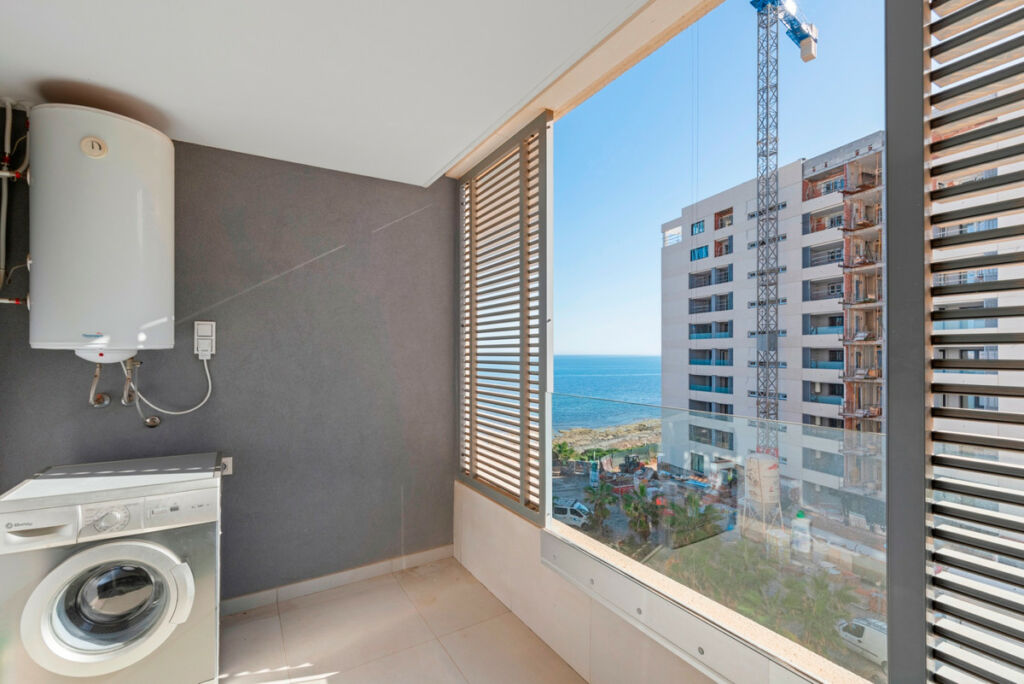 Middle Floor Apartment Punta Prima Alicante - image 14