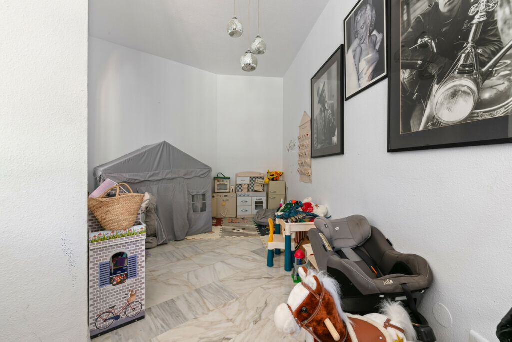 Ground Floor Apartment La Campana Málaga - image 14