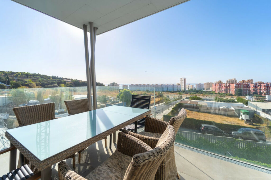 Middle Floor Apartment Fuengirola Málaga - image 14