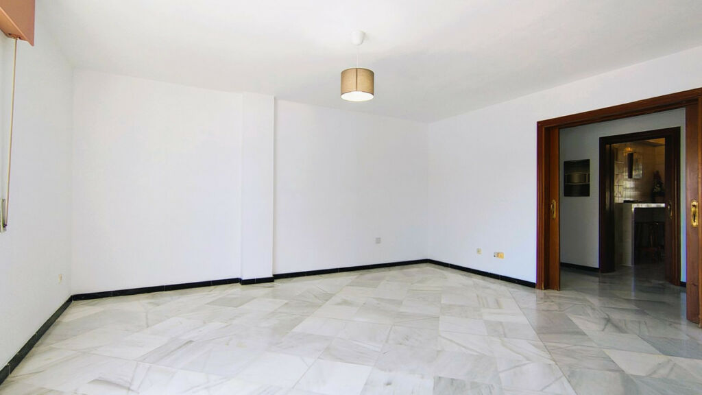 Middle Floor Apartment San Pedro de Alcántara Málaga - image 14