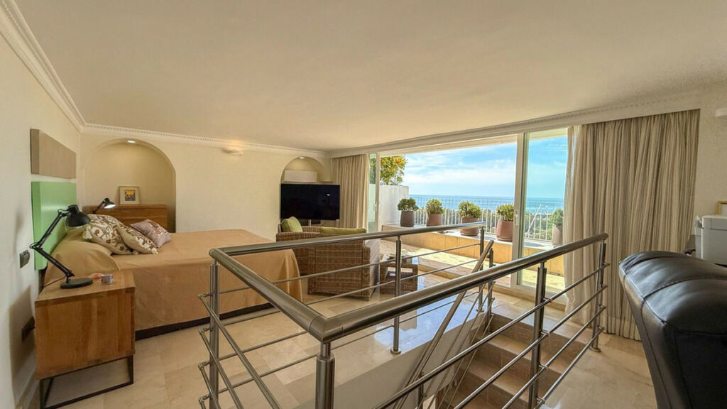 Penthouse Duplex Marbella Málaga - image 14