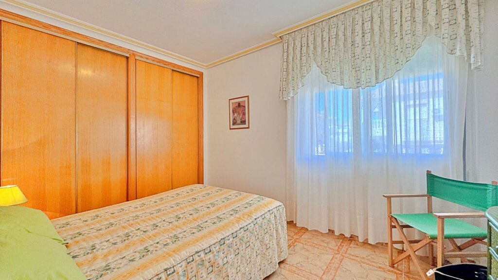 Middle Floor Apartment La Zenia Alicante - image 14