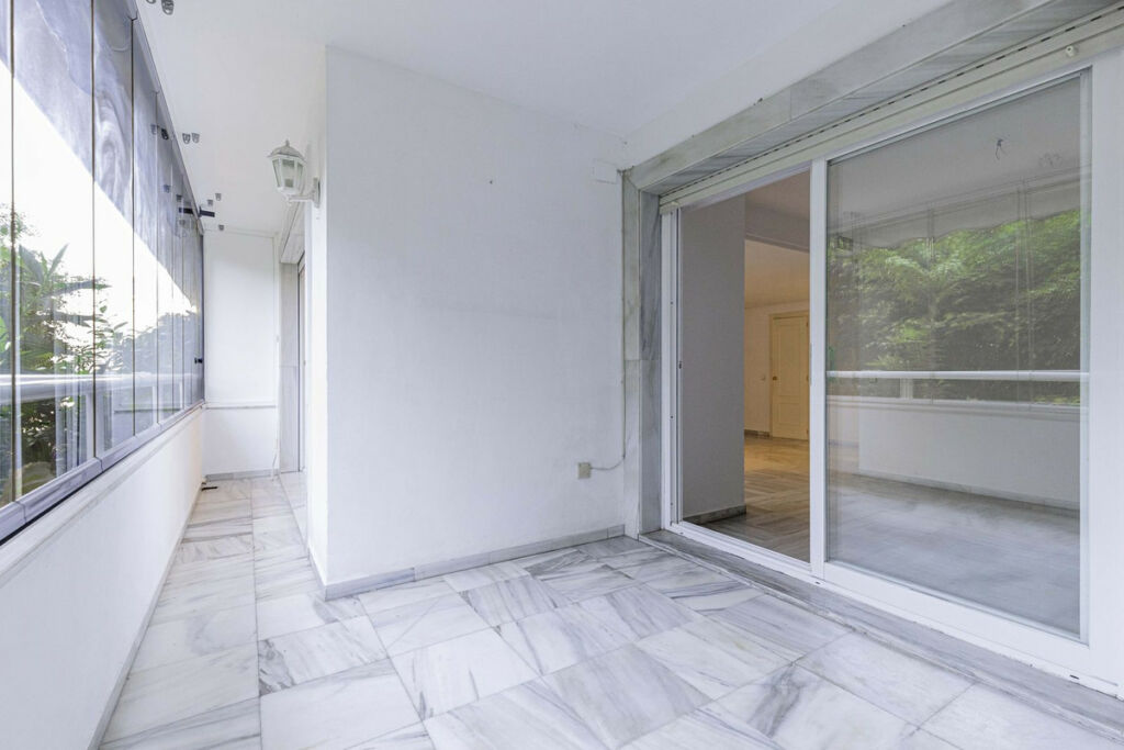 Duplex Marbella Málaga - image 14