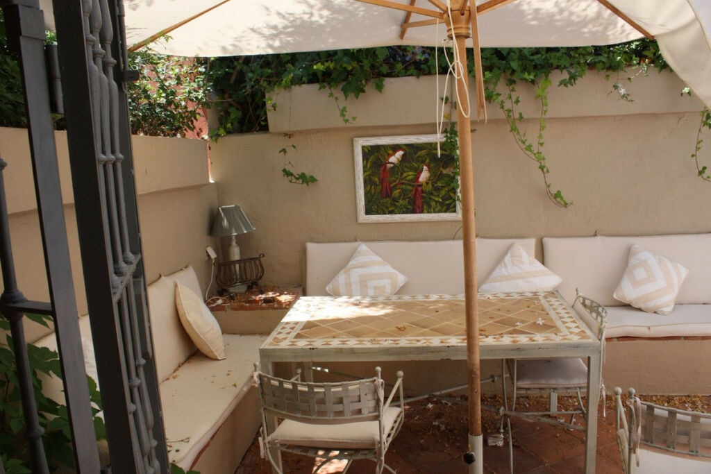 Townhouse Guadalmina Baja Málaga - image 13