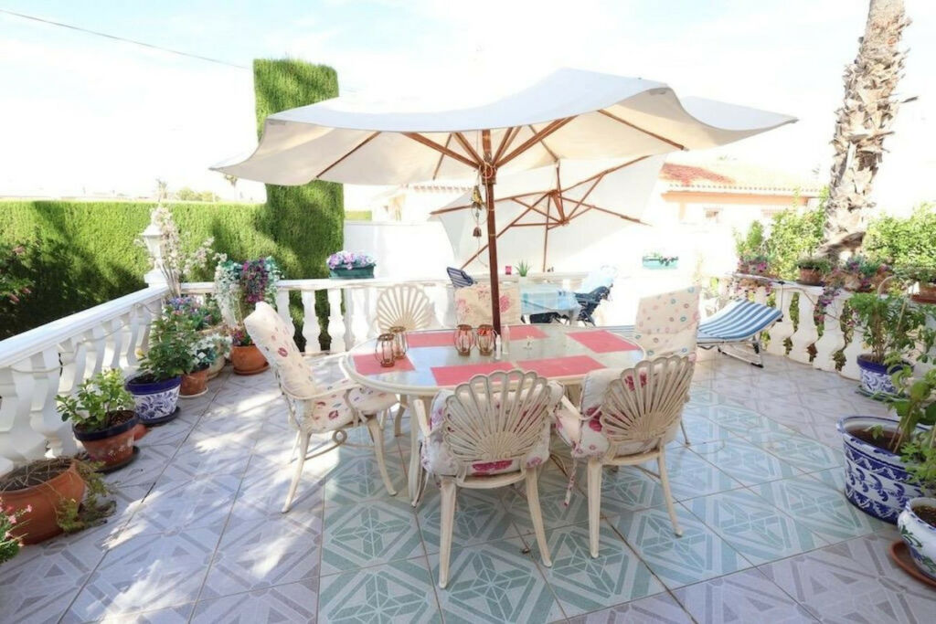 Detached Villa Torrevieja Alicante - image 14