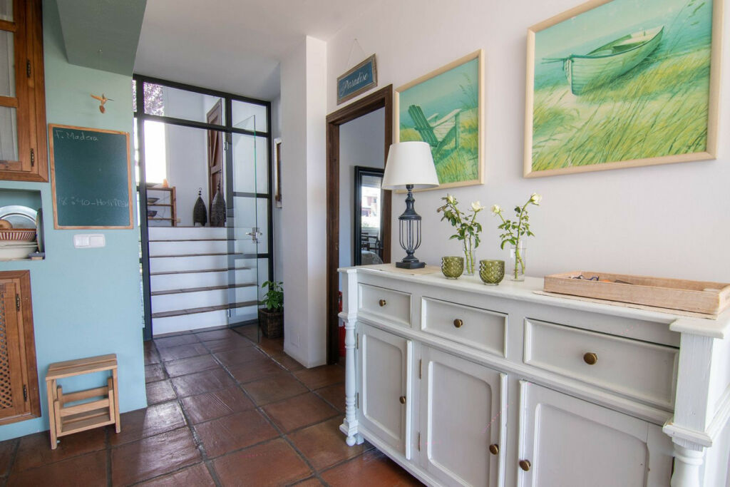Detached Villa Estepona Málaga - image 15