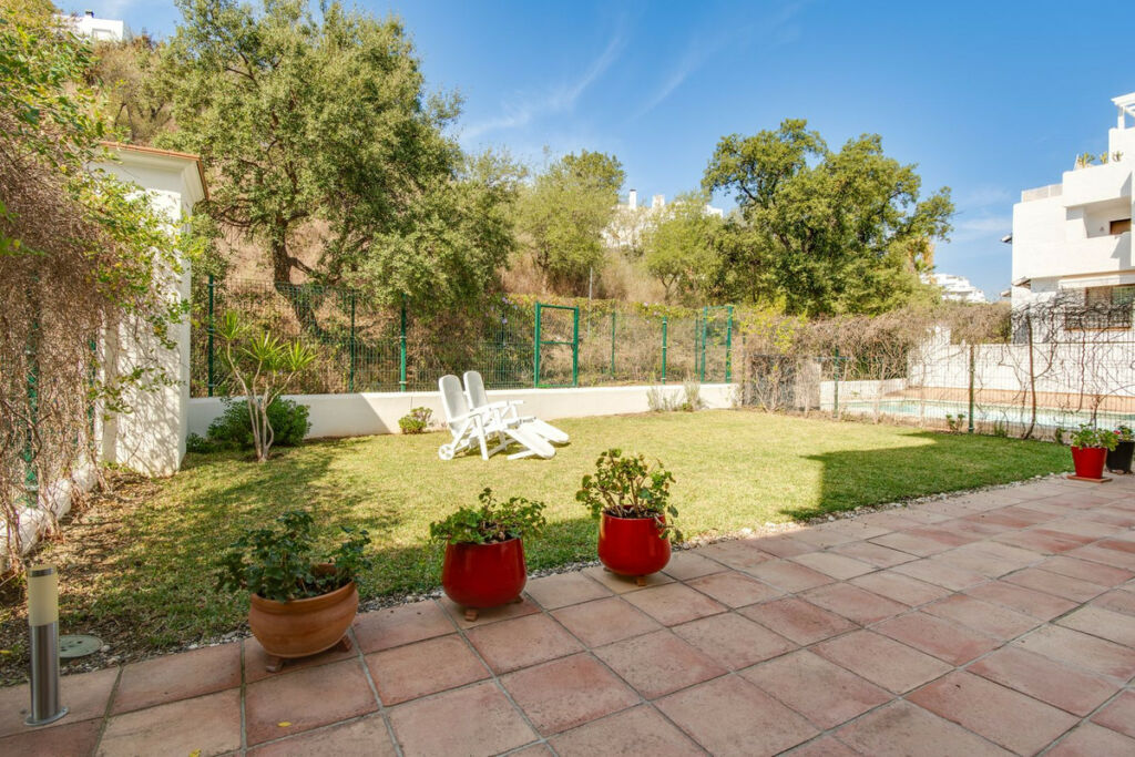 Ground Floor Apartment New Golden Mile Málaga - image 16