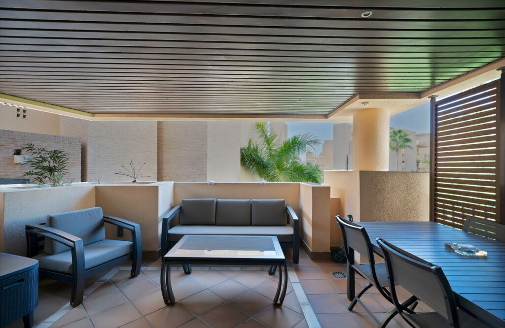Middle Floor Apartment Estepona Málaga - image 14