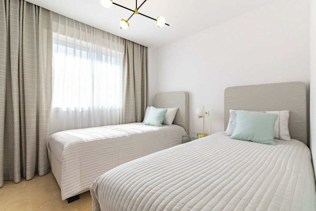 Duplex The Golden Mile Málaga - image 14