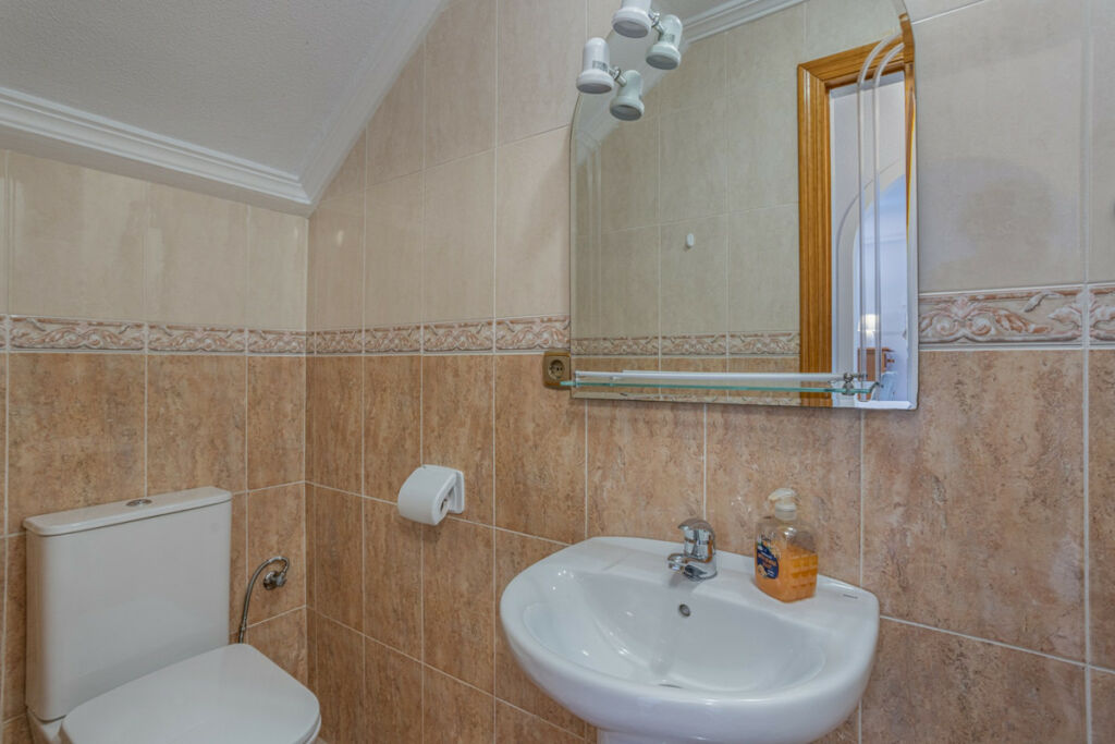 Semi-Detached House Playa Golf Alicante - image 15