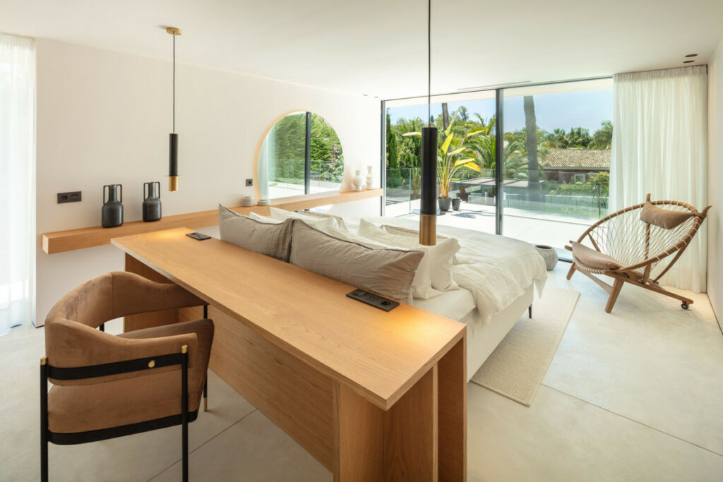 Detached Villa Nueva Andalucía Málaga - image 15