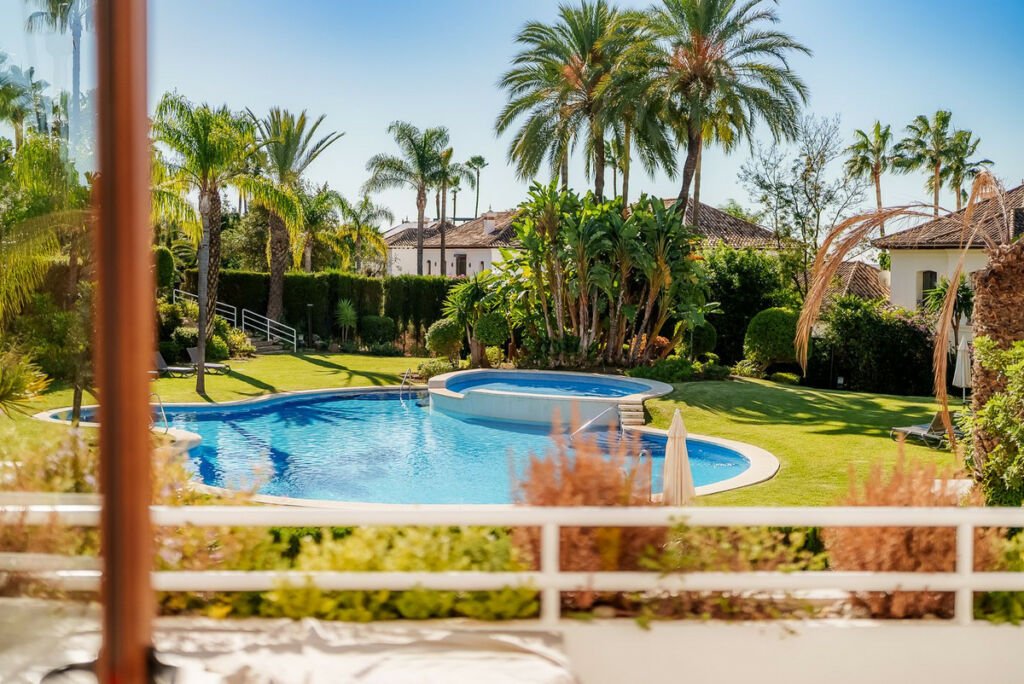Ground Floor Apartment Nueva Andalucía Málaga - image 15