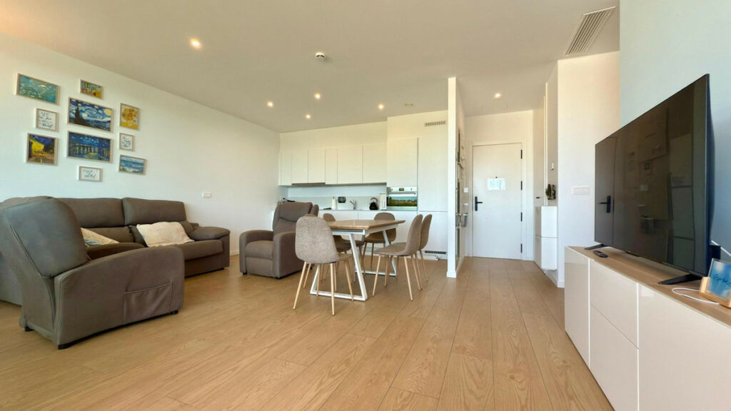 Middle Floor Apartment Villajoyosa Alicante - image 15