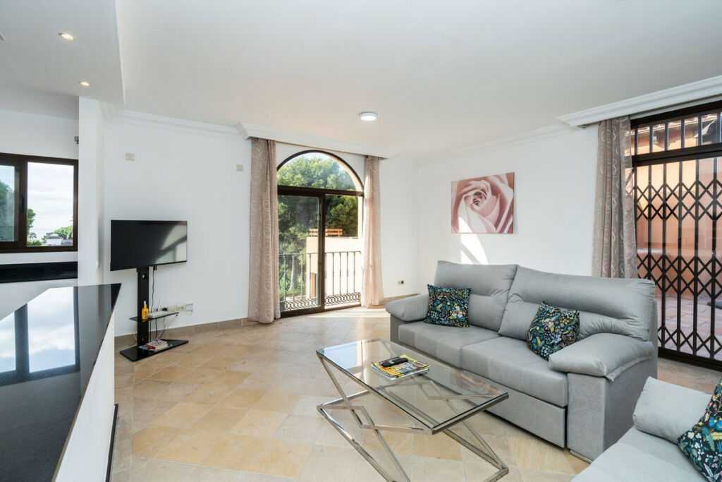 Penthouse New Golden Mile Málaga - image 15