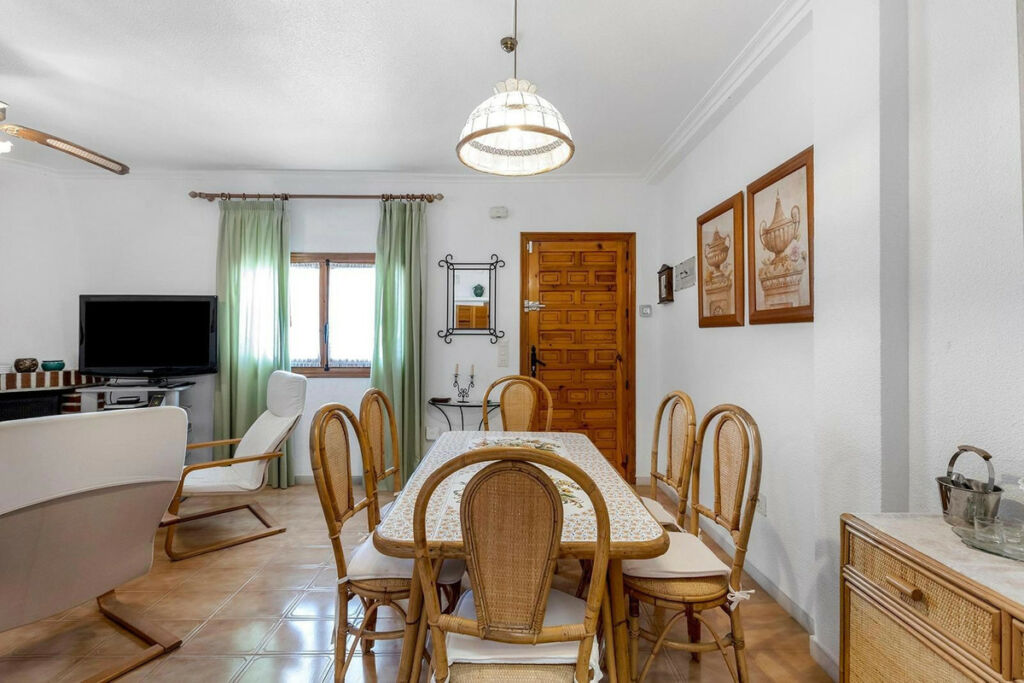 Ground Floor Apartment Torrevieja Alicante - image 15