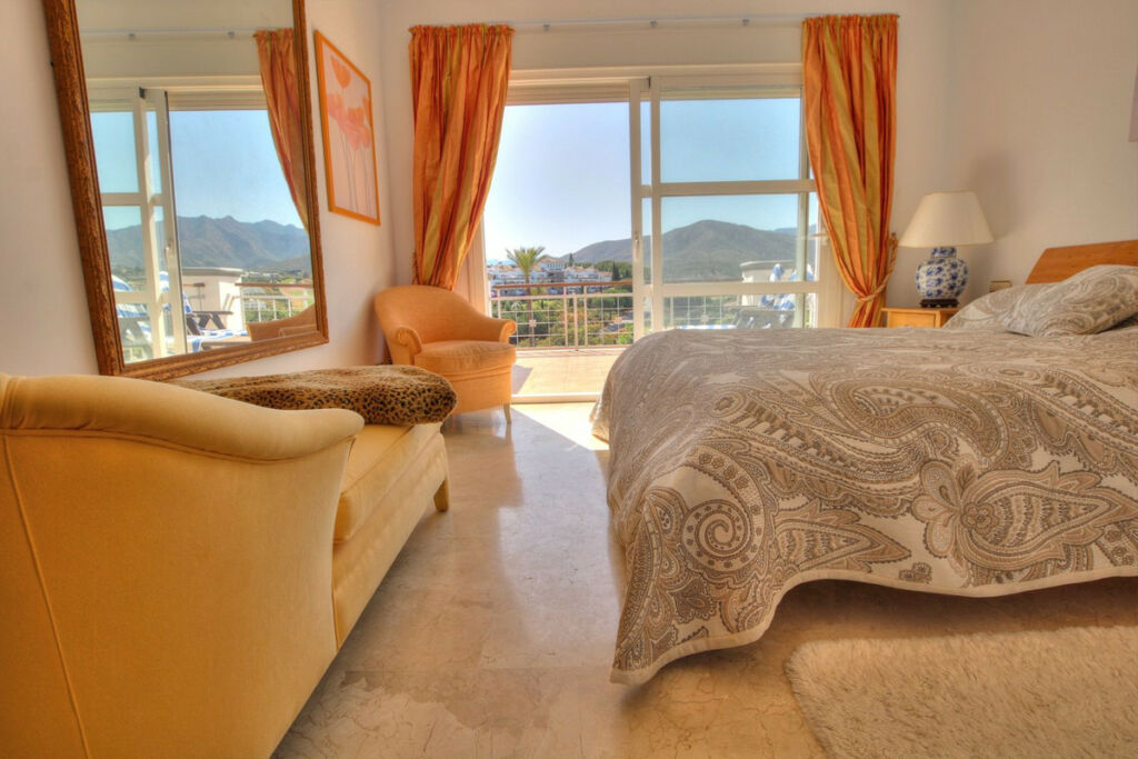 Townhouse La Cala Golf Málaga - image 15