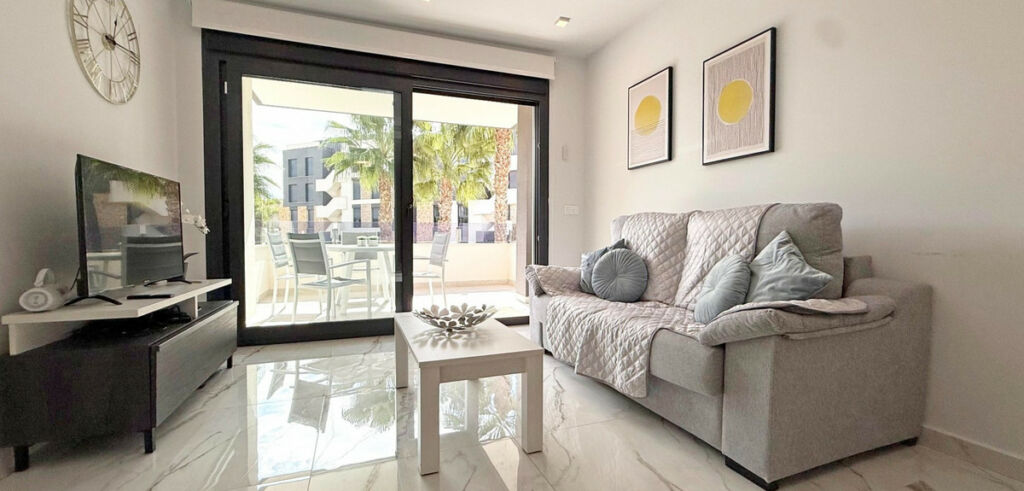 Middle Floor Apartment Los Altos Alicante - image 15