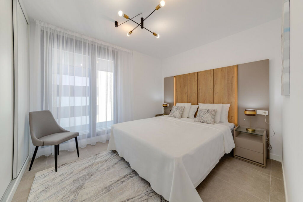 Middle Floor Apartment Calpe Alicante - image 15