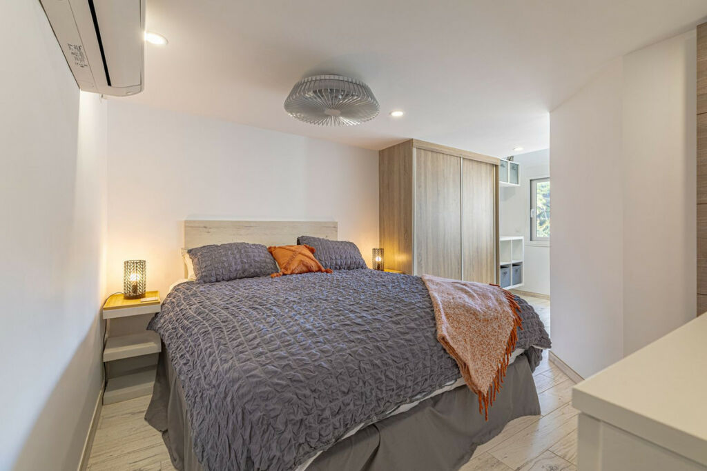 Top Floor Apartment Puerto de Cabopino Málaga - image 14