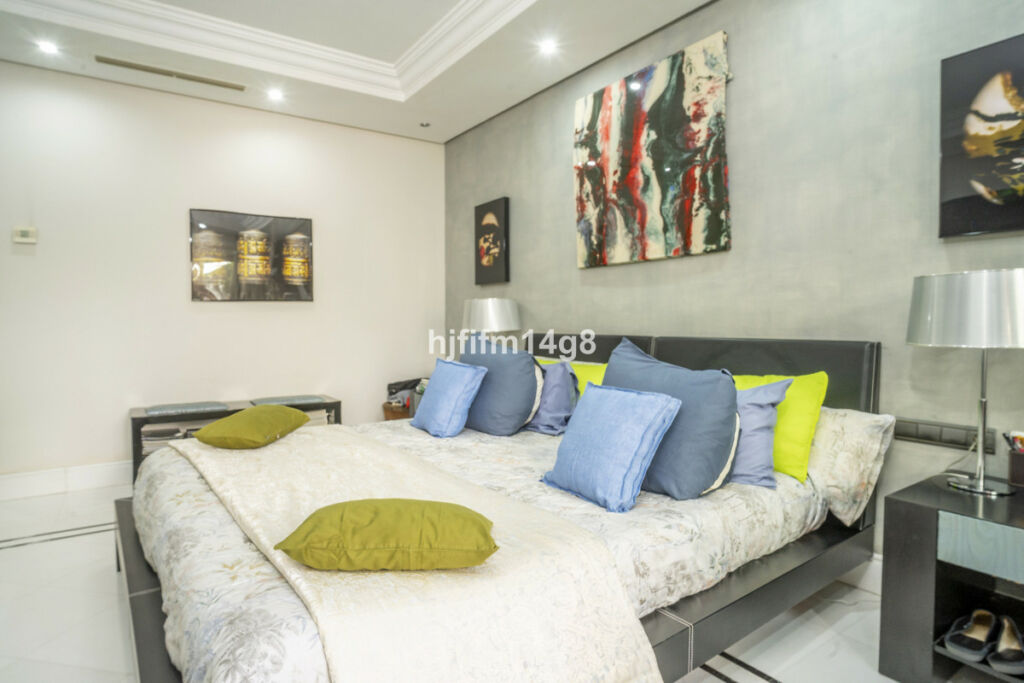 Ground Floor Apartment Puerto Banús Málaga - image 15
