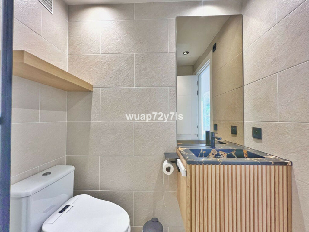 Penthouse Costalita Málaga - image 15