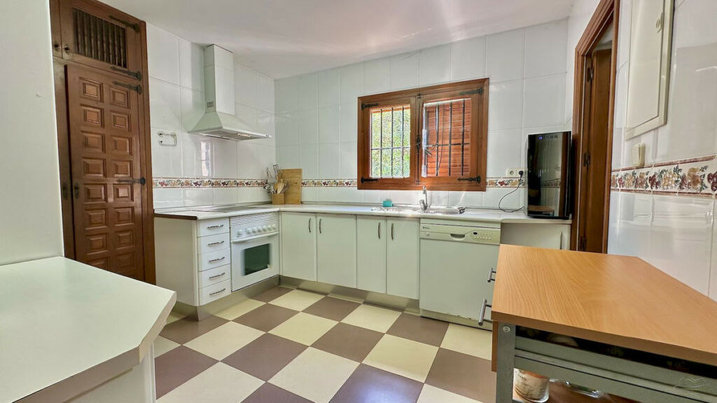 Detached Villa Javea Alicante - image 15