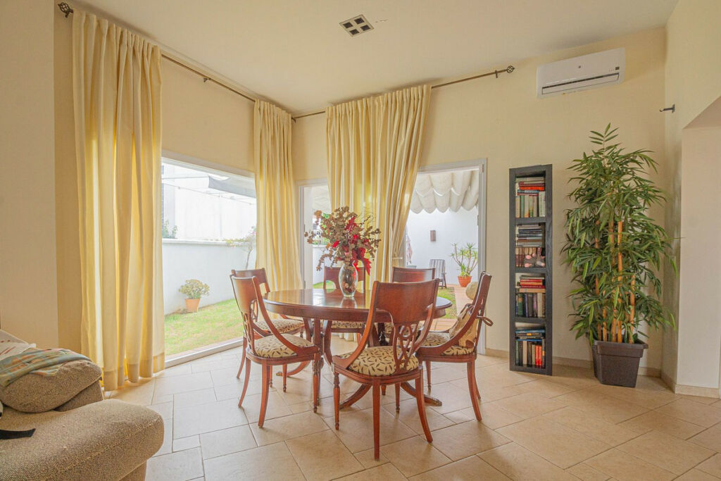 Detached Villa La Línea Cádiz - image 15