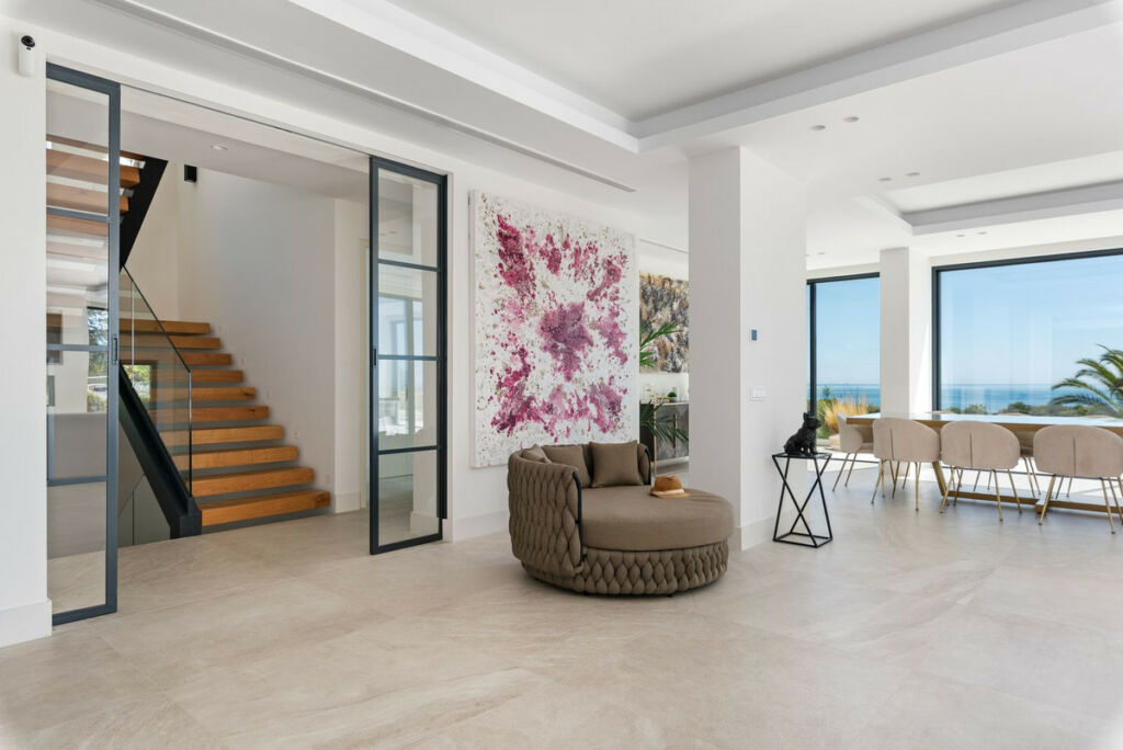 Detached Villa Río Real Málaga - image 15