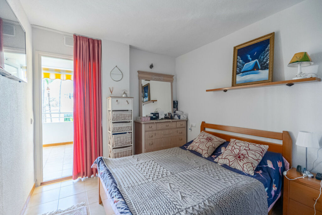Middle Floor Apartment Atalaya Málaga - image 15