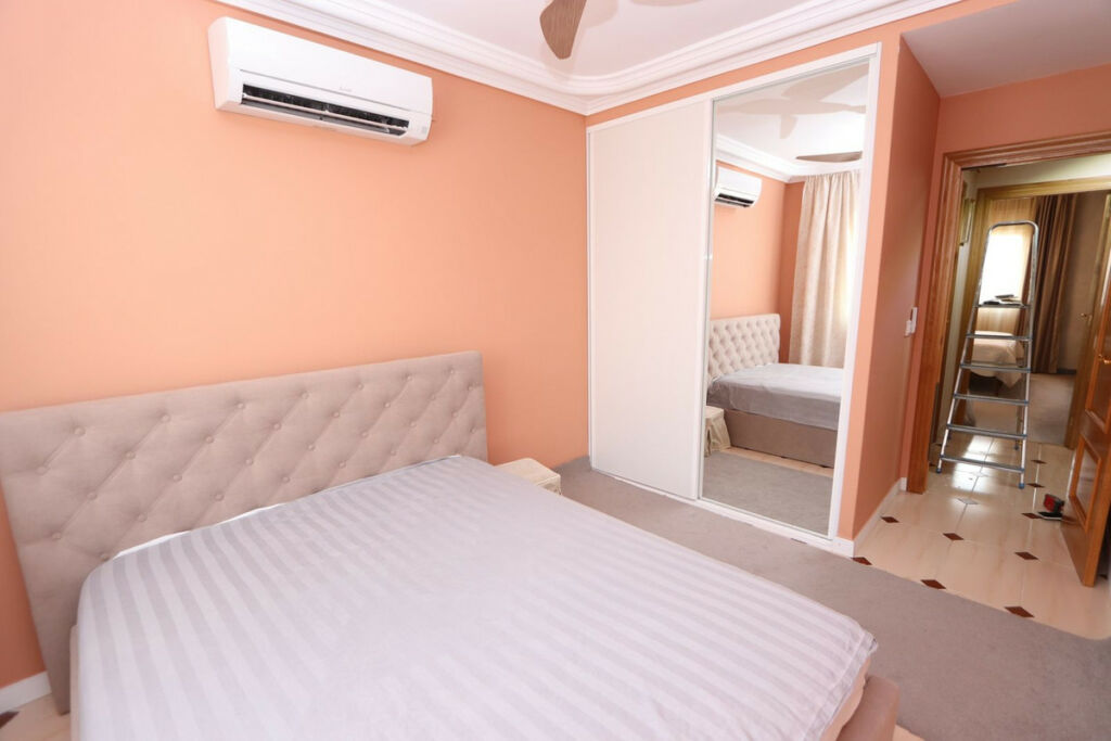 Semi-Detached House Torrevieja Alicante - image 15